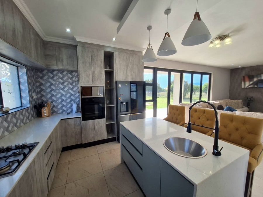 4 Bedroom Property for Sale in La Camargue Private Country Estate North West